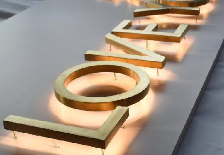 裏面発光・アクリルなし